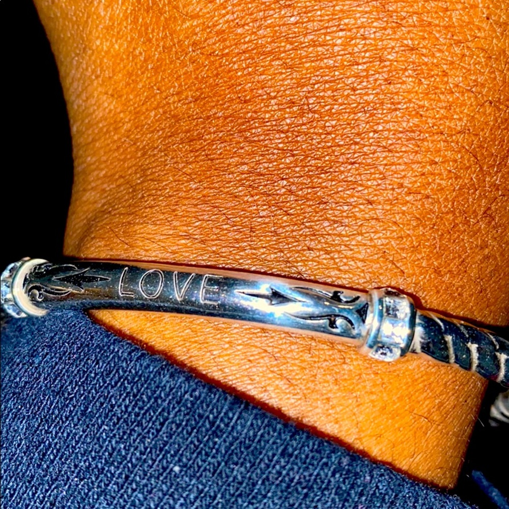 Magnetic charm bangle